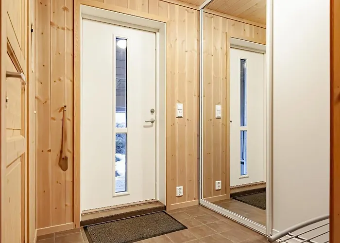 Beautiful Mountain View In Lofoten * Pettvik